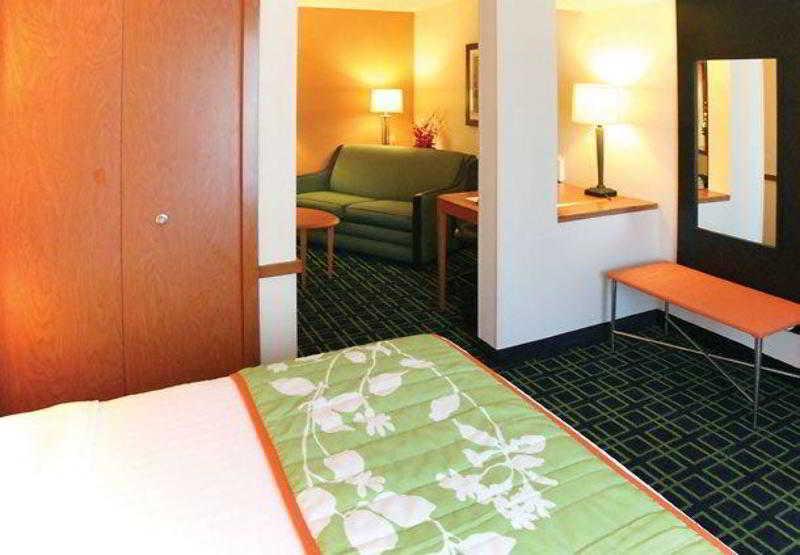 Fairfield Inn And Suites Charleston North/University Area North Charleston Zewnętrze zdjęcie